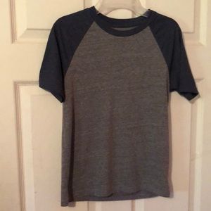 Urban Pipeline Gray & Blue The Awesomely Soft Ultimate Tee T-Shirt Boys Medium M